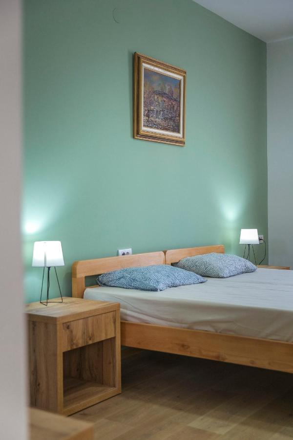 Apartamento Zoe Pirot Exterior foto